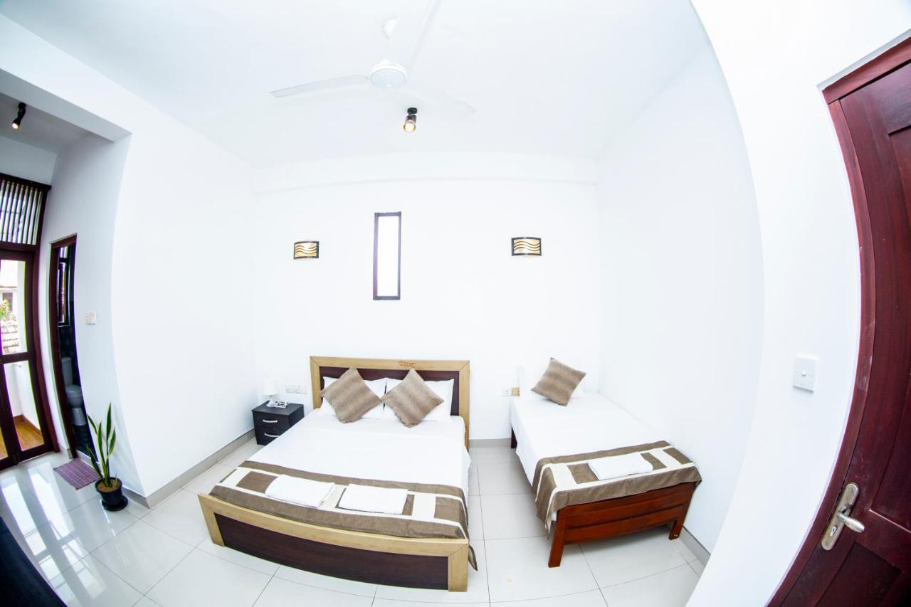 Anthuan Residence Negombo Exterior photo